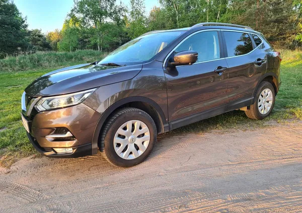 Nissan Qashqai cena 65500 przebieg: 161500, rok produkcji 2017 z Ślesin małe 277